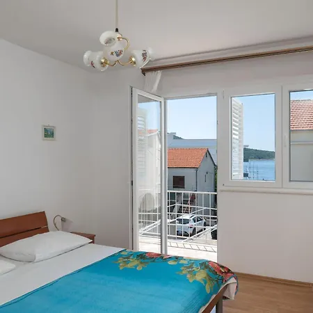 Marin Apartment Primosten