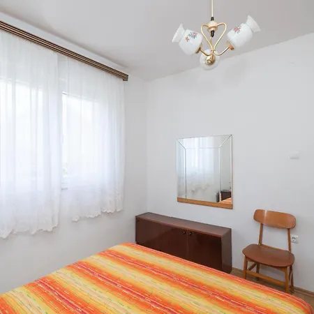 Marin Apartment *